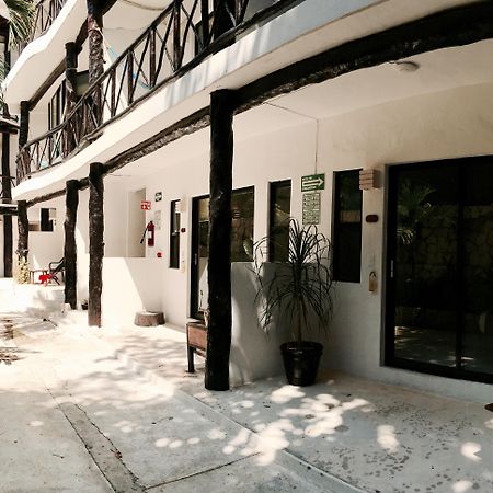 Siesta Fiesta Hotel Adults Only - 5Th Avenue بلايا ديل كارمن المظهر الخارجي الصورة