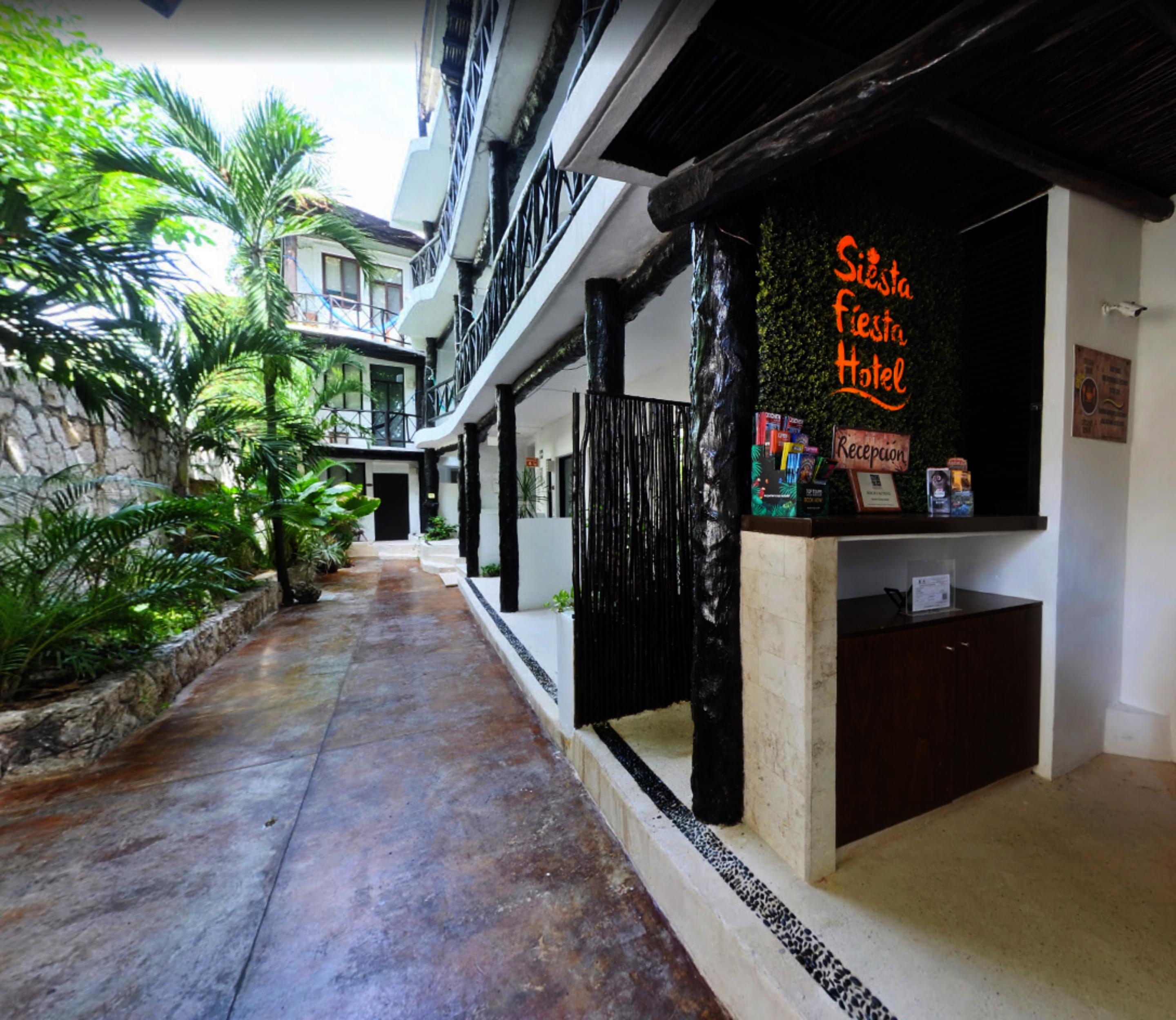Siesta Fiesta Hotel Adults Only - 5Th Avenue بلايا ديل كارمن المظهر الخارجي الصورة