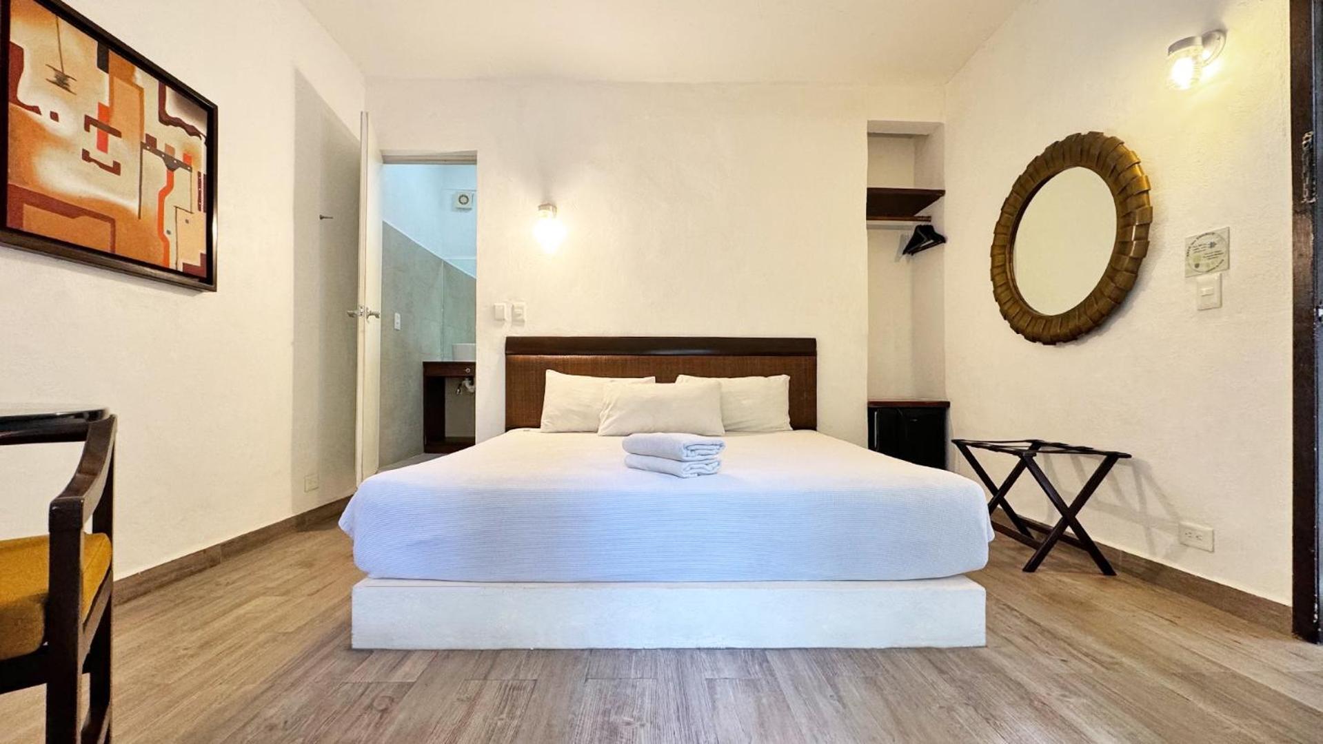 Siesta Fiesta Hotel Adults Only - 5Th Avenue بلايا ديل كارمن المظهر الخارجي الصورة