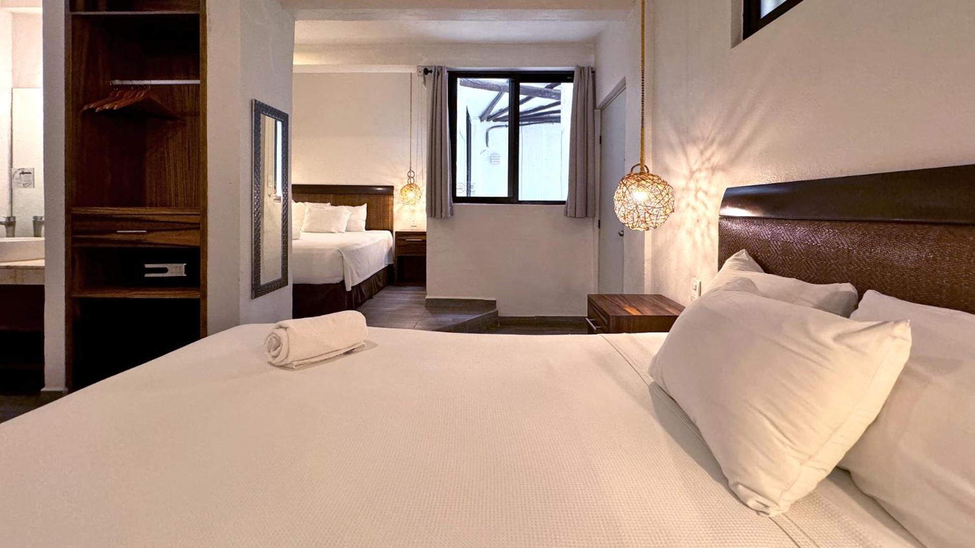 Siesta Fiesta Hotel Adults Only - 5Th Avenue بلايا ديل كارمن الغرفة الصورة