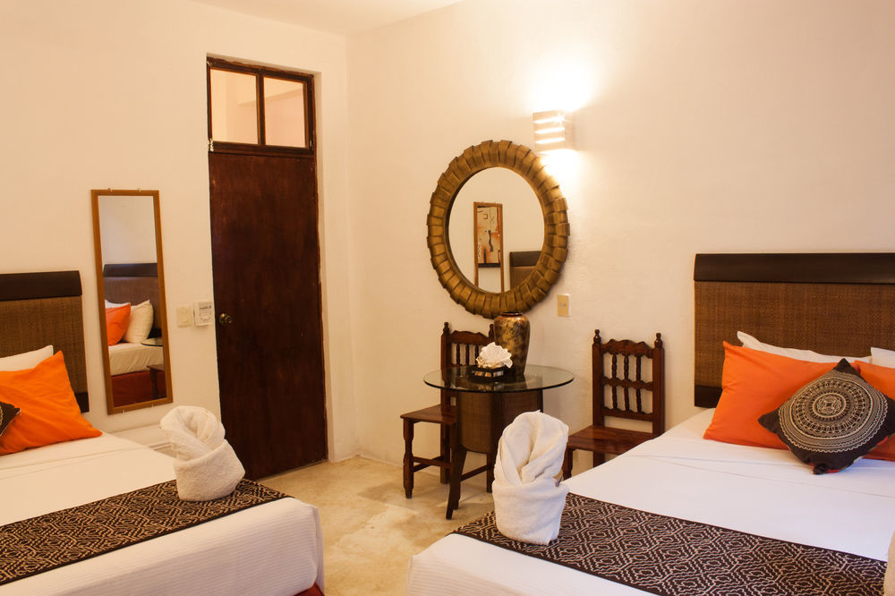 Siesta Fiesta Hotel Adults Only - 5Th Avenue بلايا ديل كارمن المظهر الخارجي الصورة