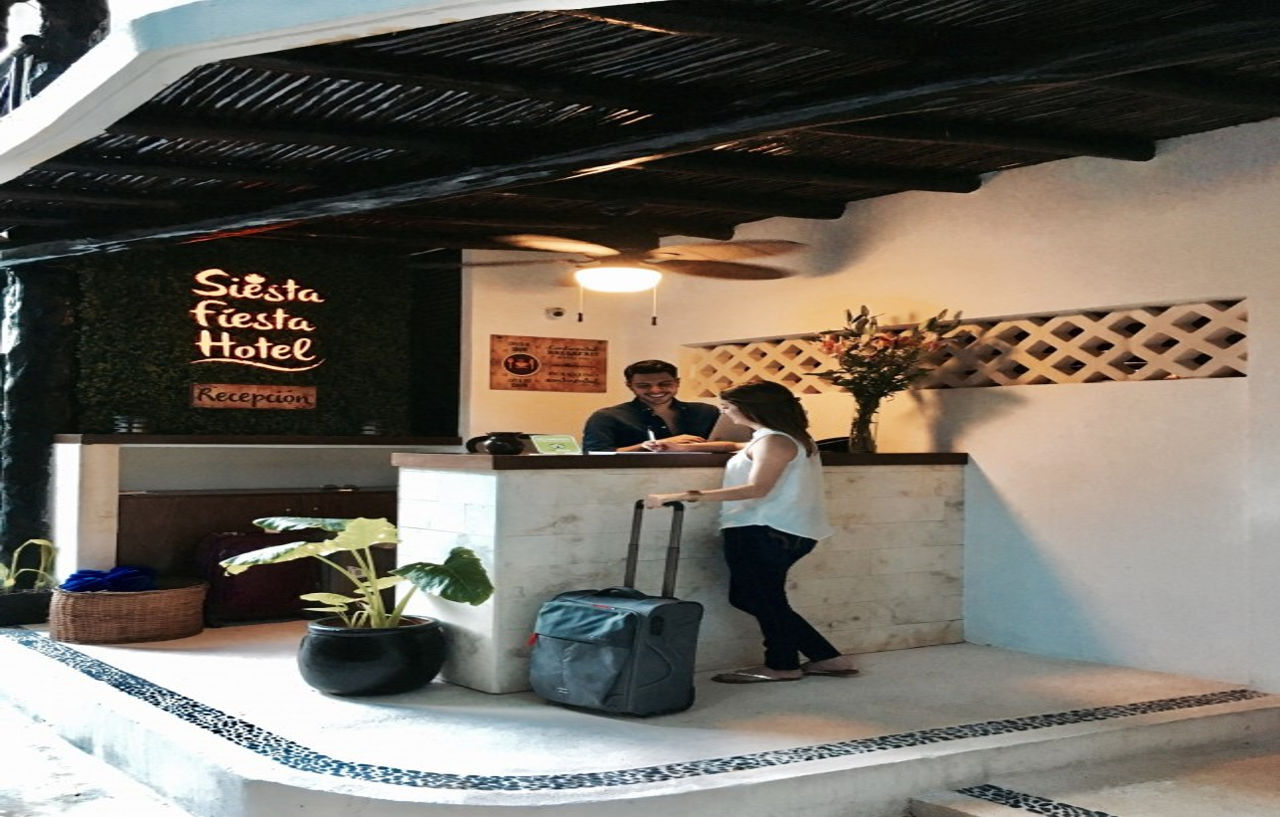 Siesta Fiesta Hotel Adults Only - 5Th Avenue بلايا ديل كارمن المظهر الخارجي الصورة